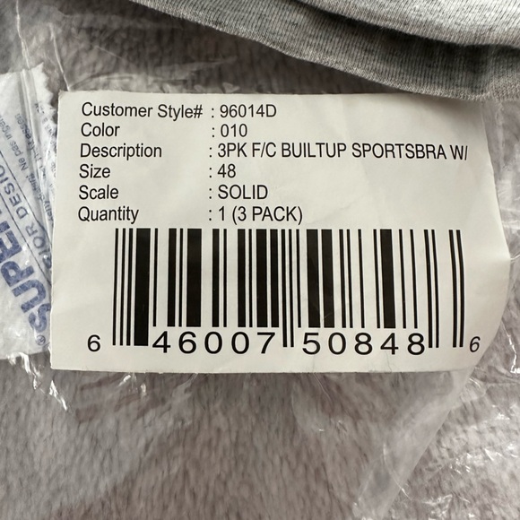 ❤️ NWT FRUIT OF THE LOOM FRONT CLOSURE SPORTS BRA 3 PACK SIZE 48. - Picture 3 of 4